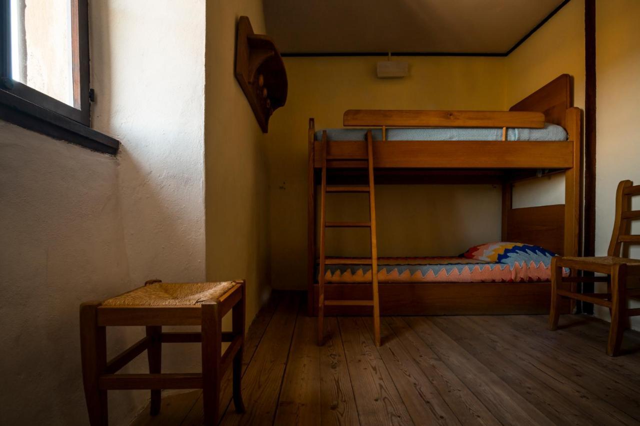 Ostello Podesteria Di Gombola - Arte E Territorio Polinago Bagian luar foto